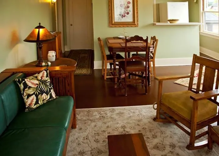 Hydrangea Inn